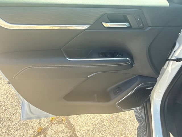 Certified 2025 GMC Acadia Elevation FWD image 12