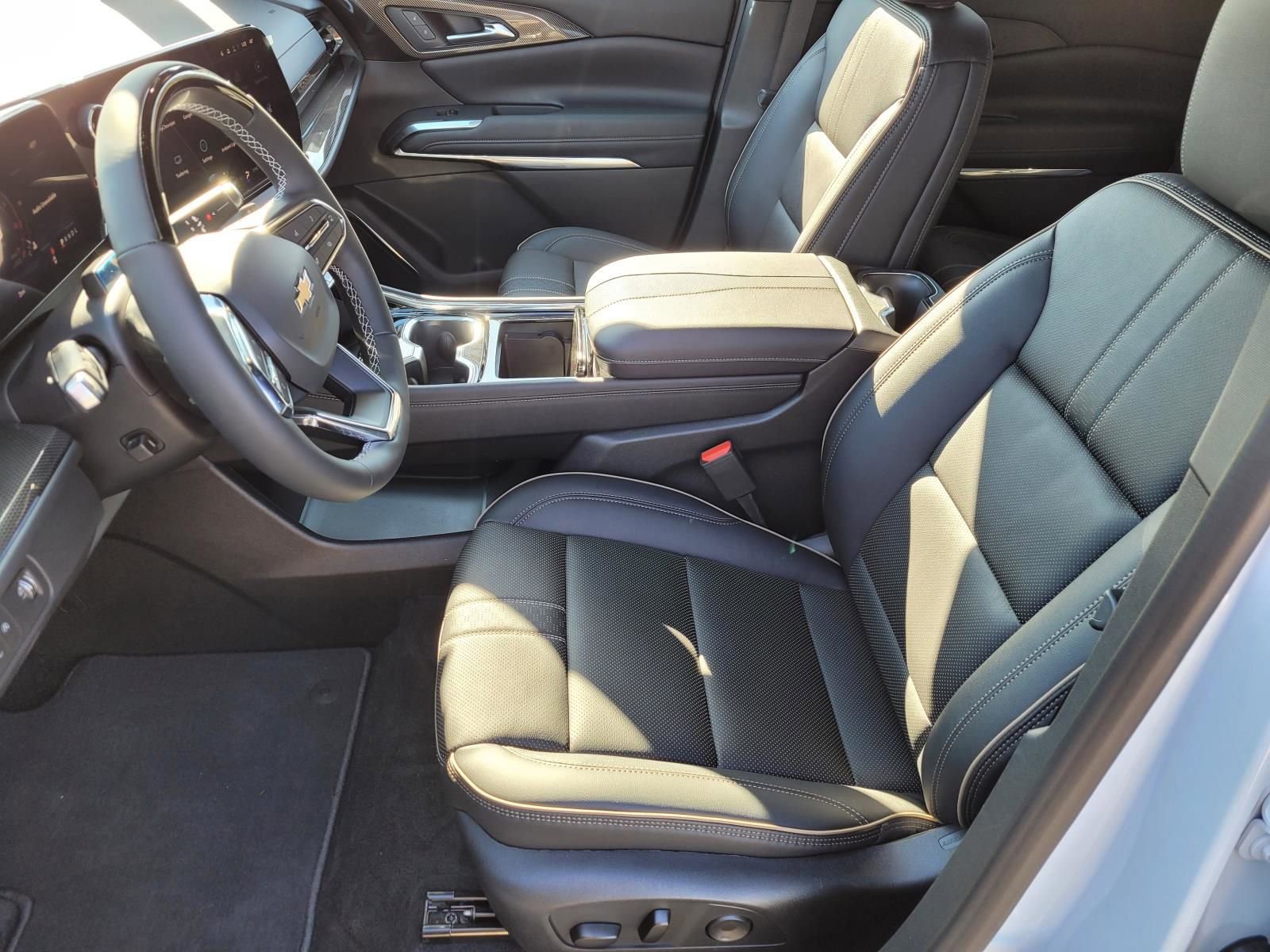 New 2026 Chevrolet Traverse High Country image 17