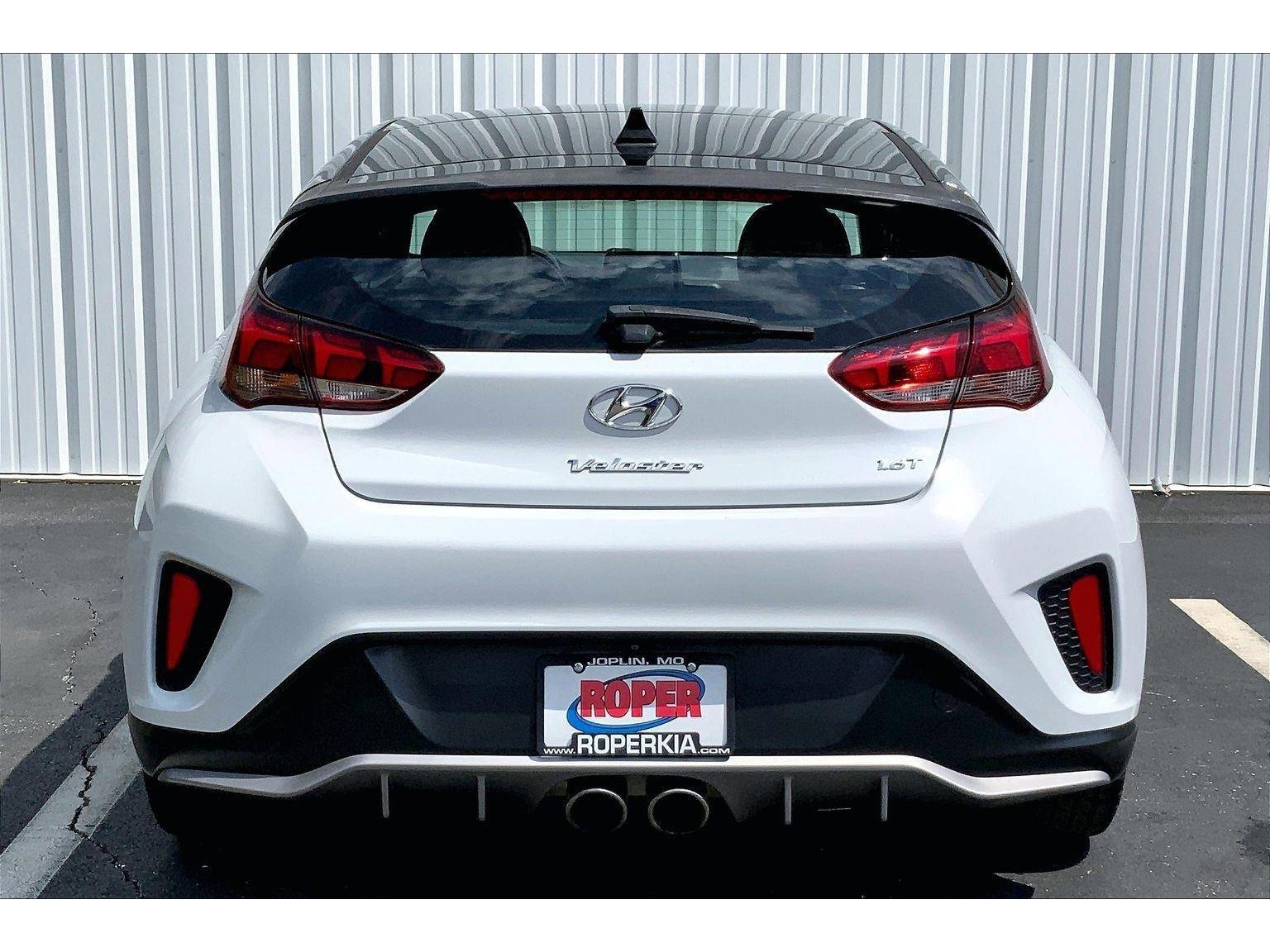 Used 2019 Hyundai Veloster Turbo Ultimate FWD image 4