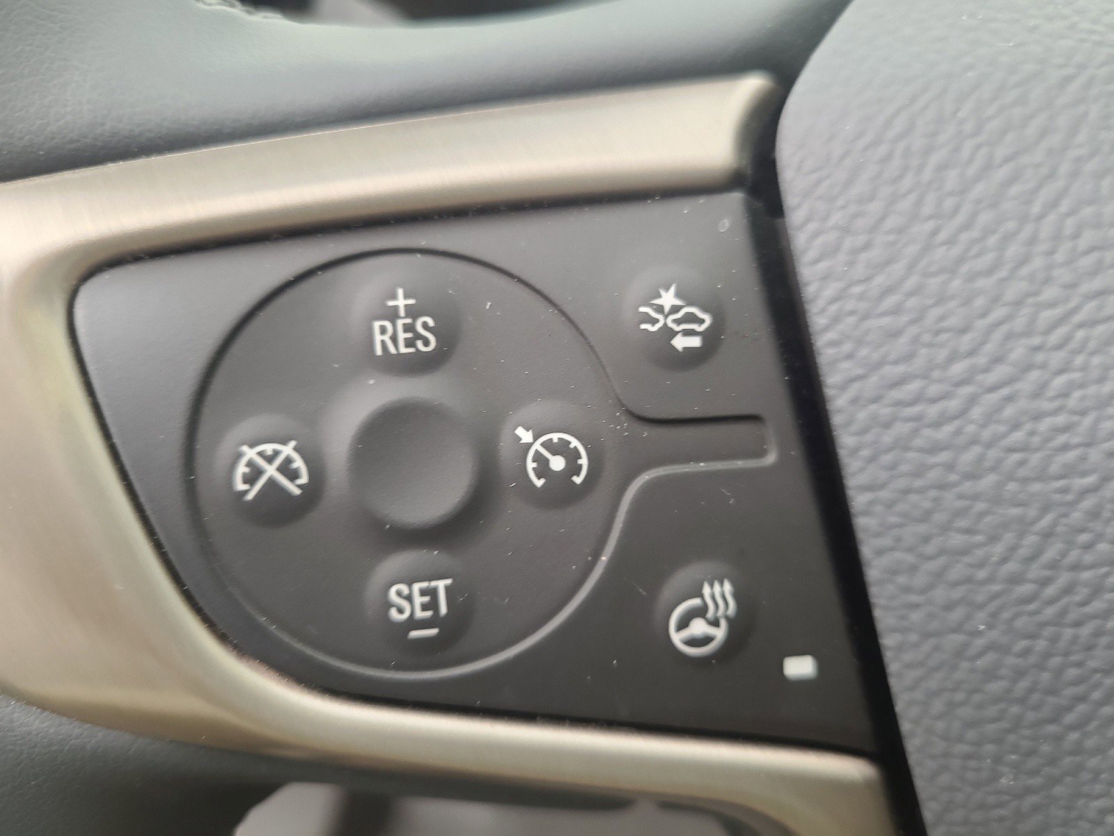 Used 2023 GMC Acadia Denali w/ Trailering Package AWD/4WD image 30