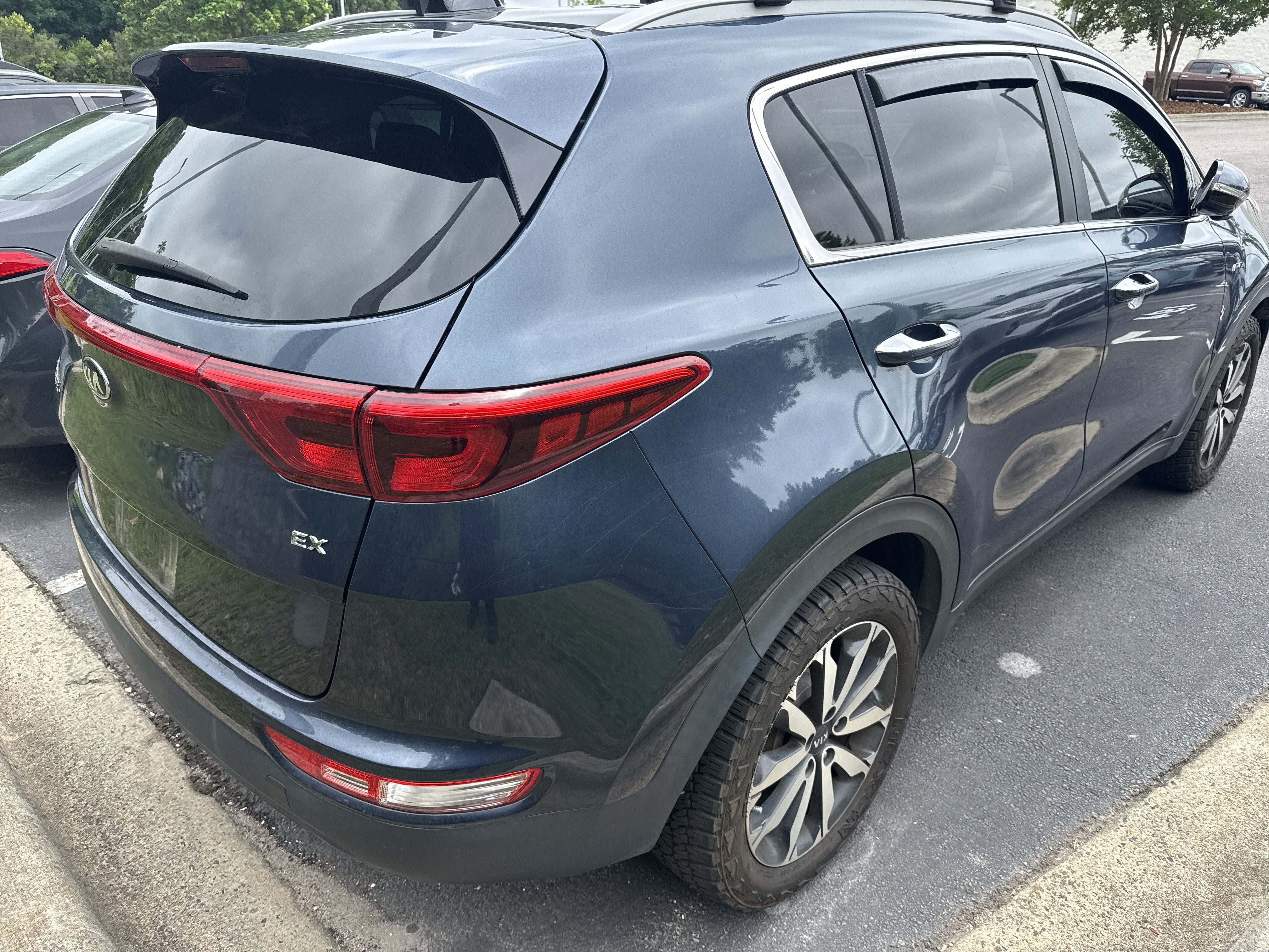Used 2017 Kia Sportage EX AWD/4WD image 42