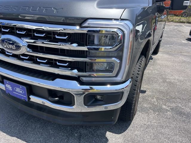 Used 2026 Ford F350 Lariat w/ Lariat Ultimate Package AWD/4WD image 11