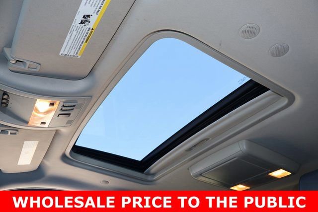 Used 2013 Cadillac Escalade Platinum image 27