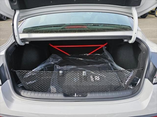 New 2026 Hyundai Elantra N FWD image 12