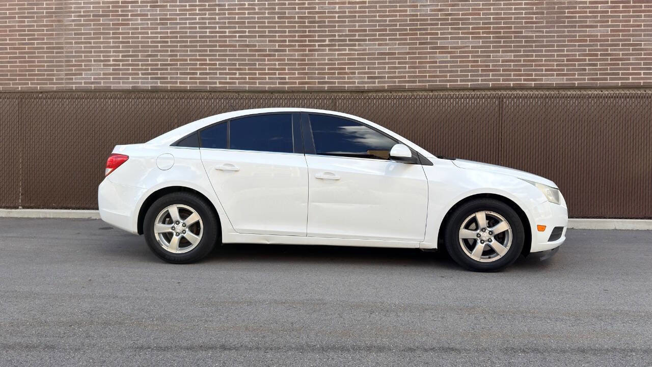 Used 2013 Chevrolet Cruze LT image 7