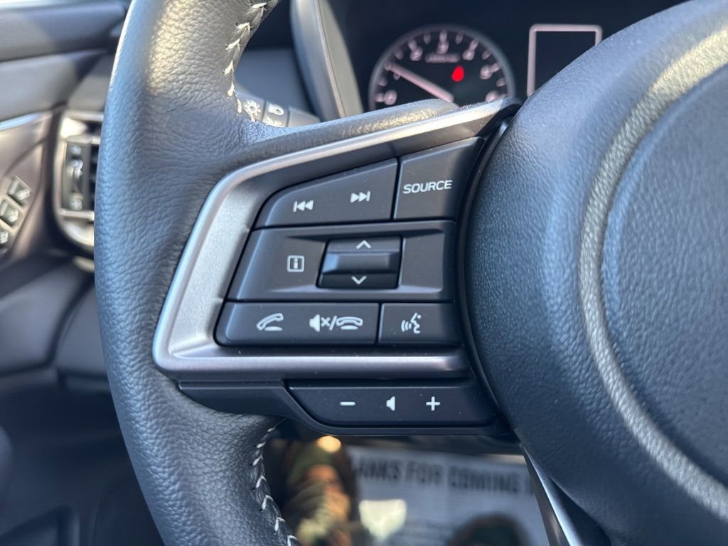 Used 2025 Subaru Outback Limited image 26