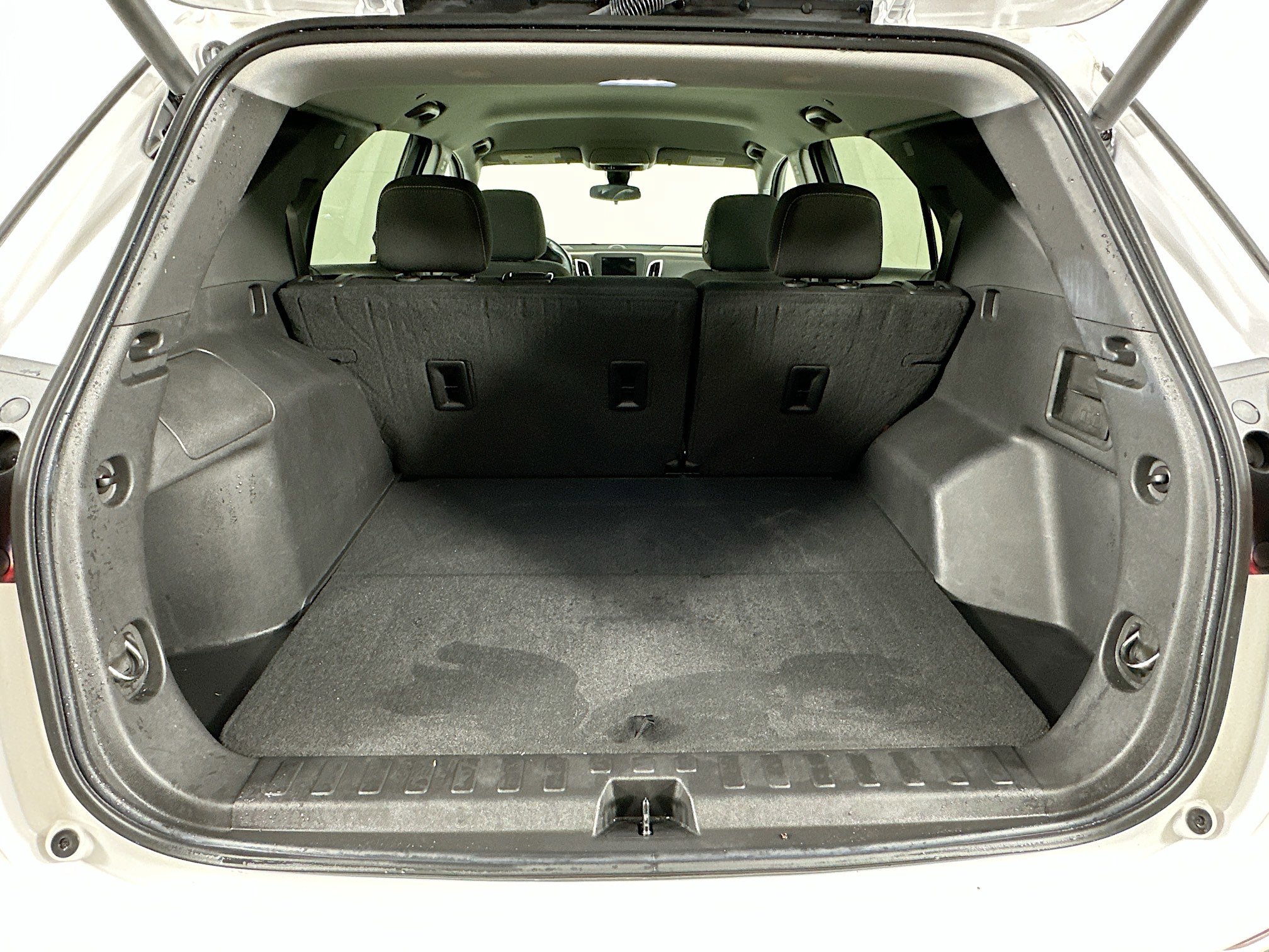 Used 2023 Chevrolet Equinox LT image 27