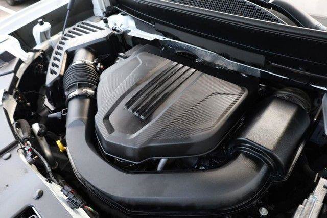 Used 2025 GMC Acadia AT4 AWD/4WD image 29