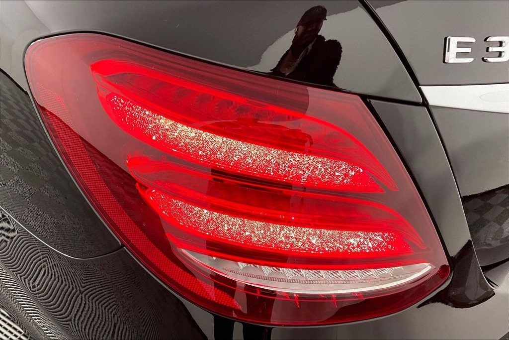Certified 2020 Mercedes-Benz E 350 4MATIC Sedan image 24