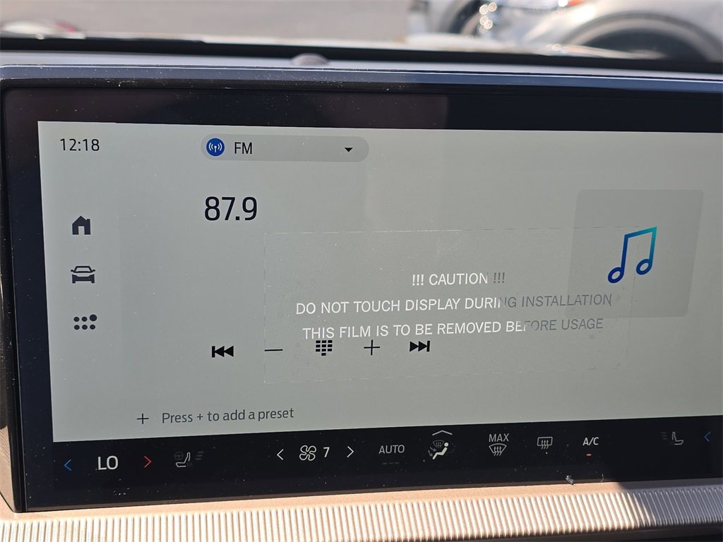 Used 2025 Ford Explorer Active w/ Active Comfort Package image 21