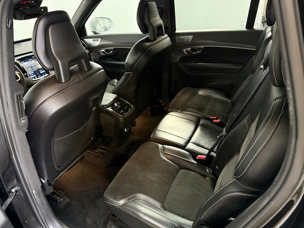 Used 2025 Volvo XC90 B5 Plus w/ Protection Package Premier image 52