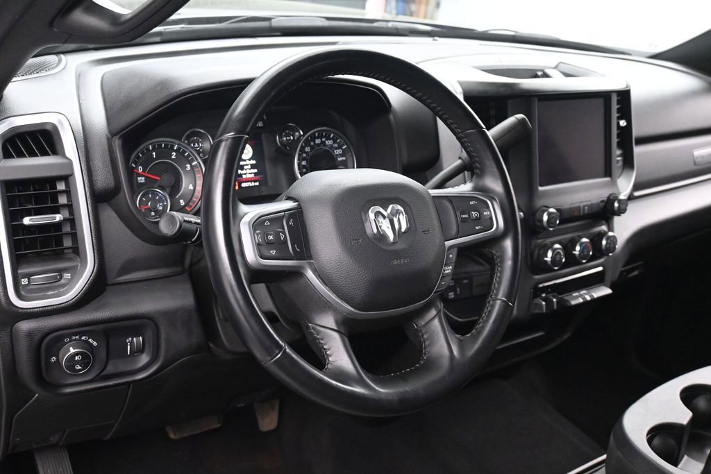 Used 2024 RAM 2500 Big Horn AWD/4WD image 27