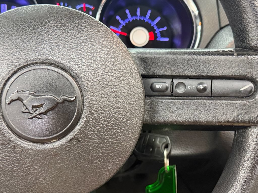 Used 2012 Ford Mustang Convertible RWD image 32