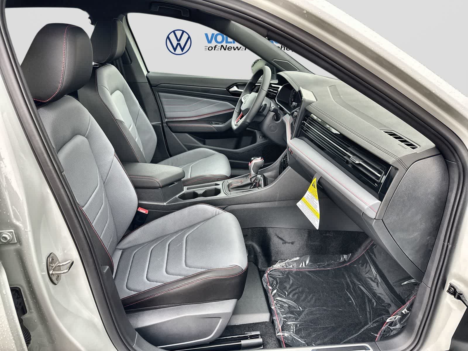 New 2026 Volkswagen Jetta GLI Autobahn FWD image 28