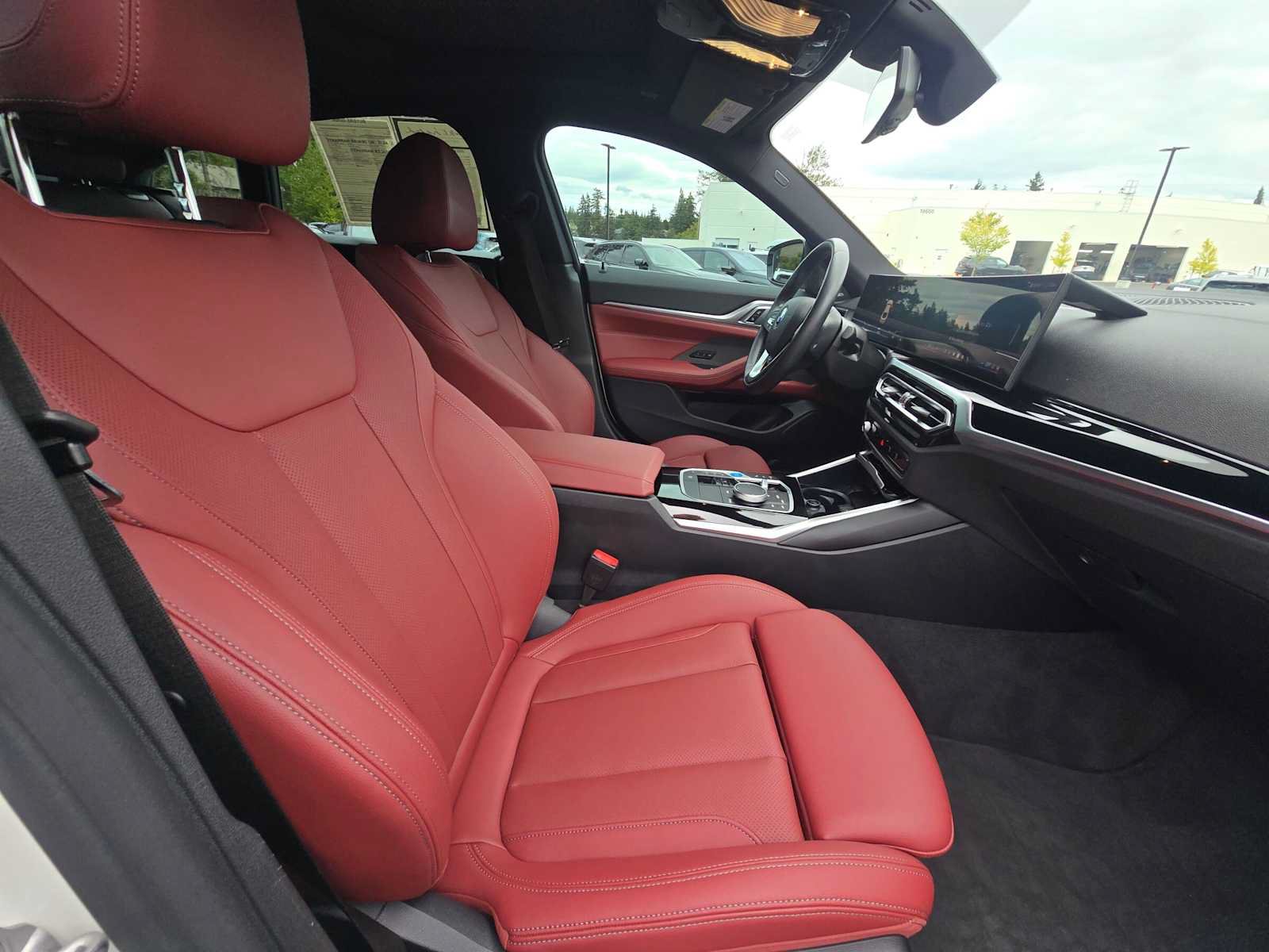 Used 2024 BMW i4 eDrive35 w/ Convenience Package RWD image 11
