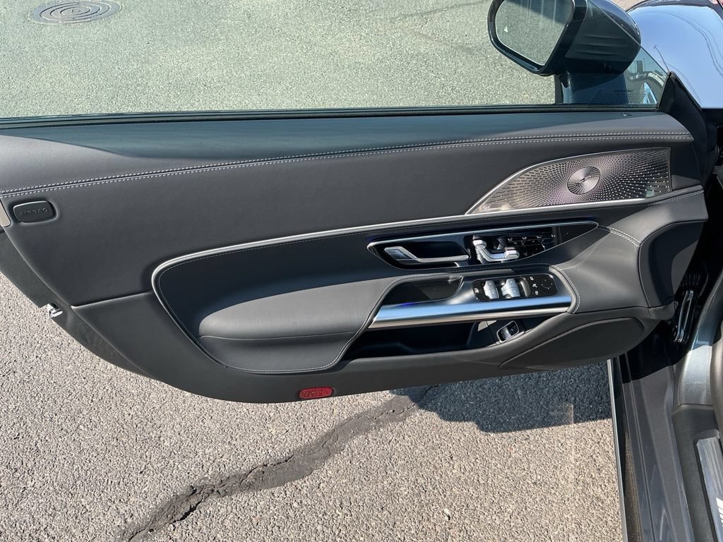 New 2026 Mercedes-Benz SL 63 AMG 4MATIC image 16