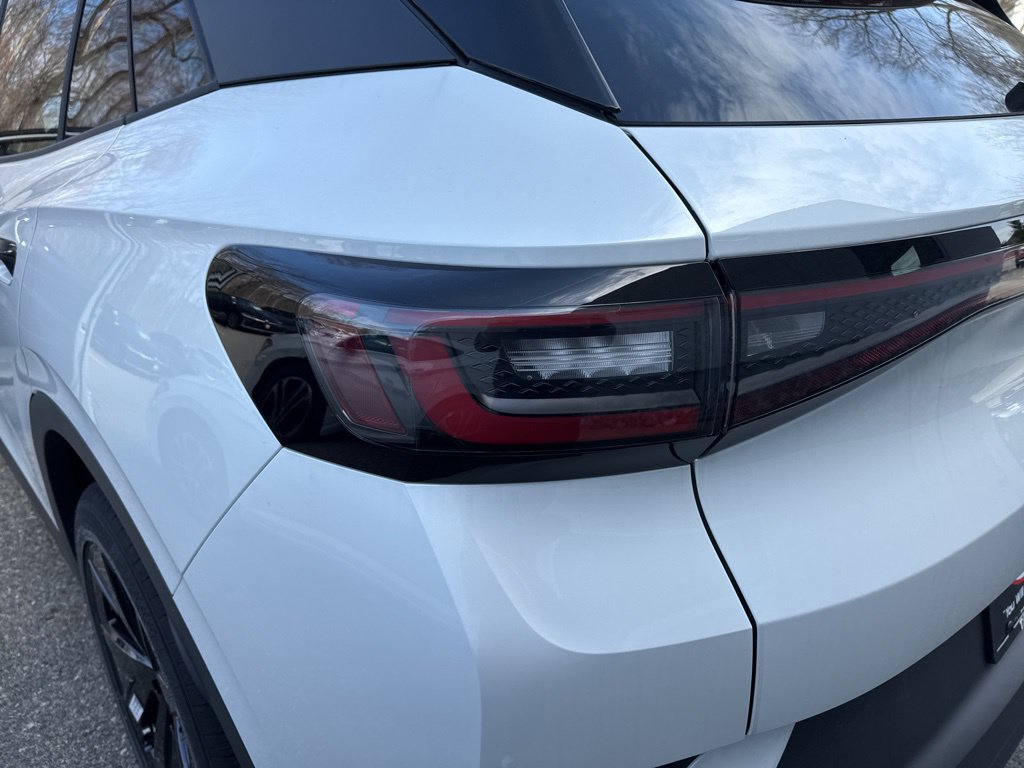 New 2025 Volkswagen ID.4 Pro S Plus AWD/4WD image 27