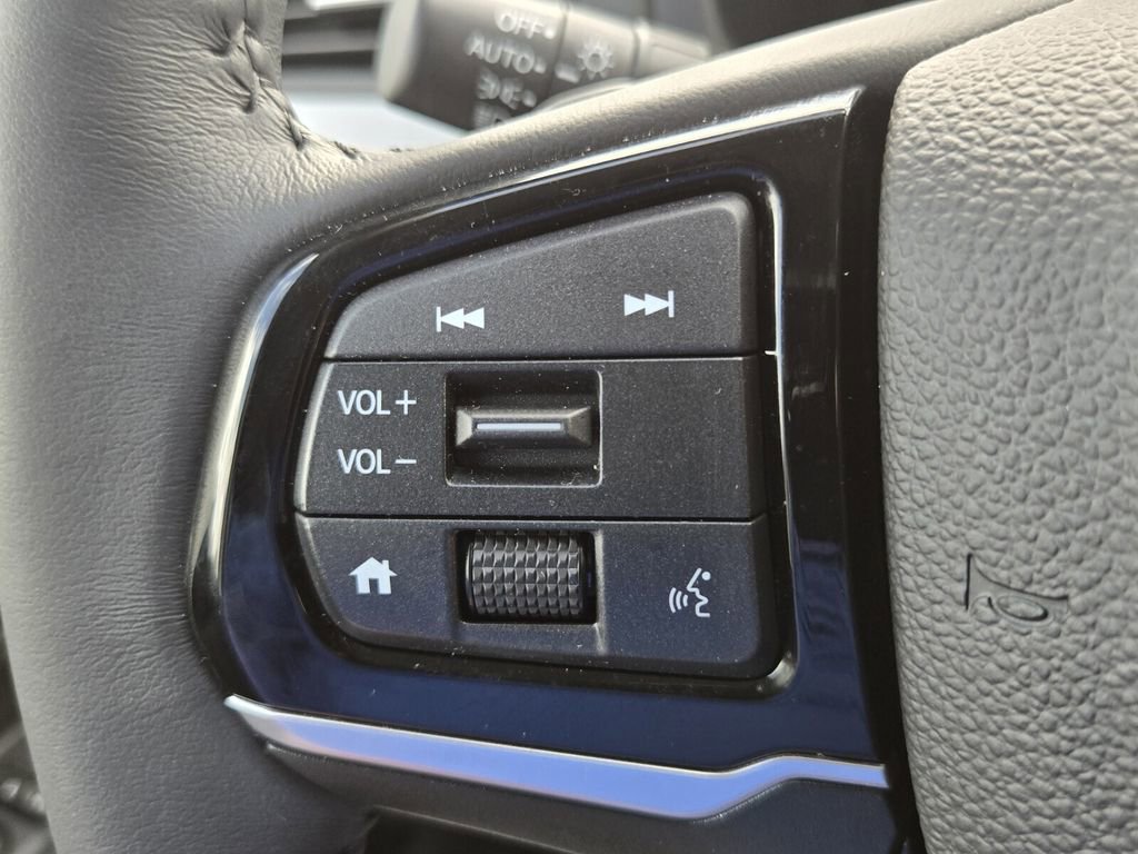 Certified 2026 Honda Odyssey Touring image 28
