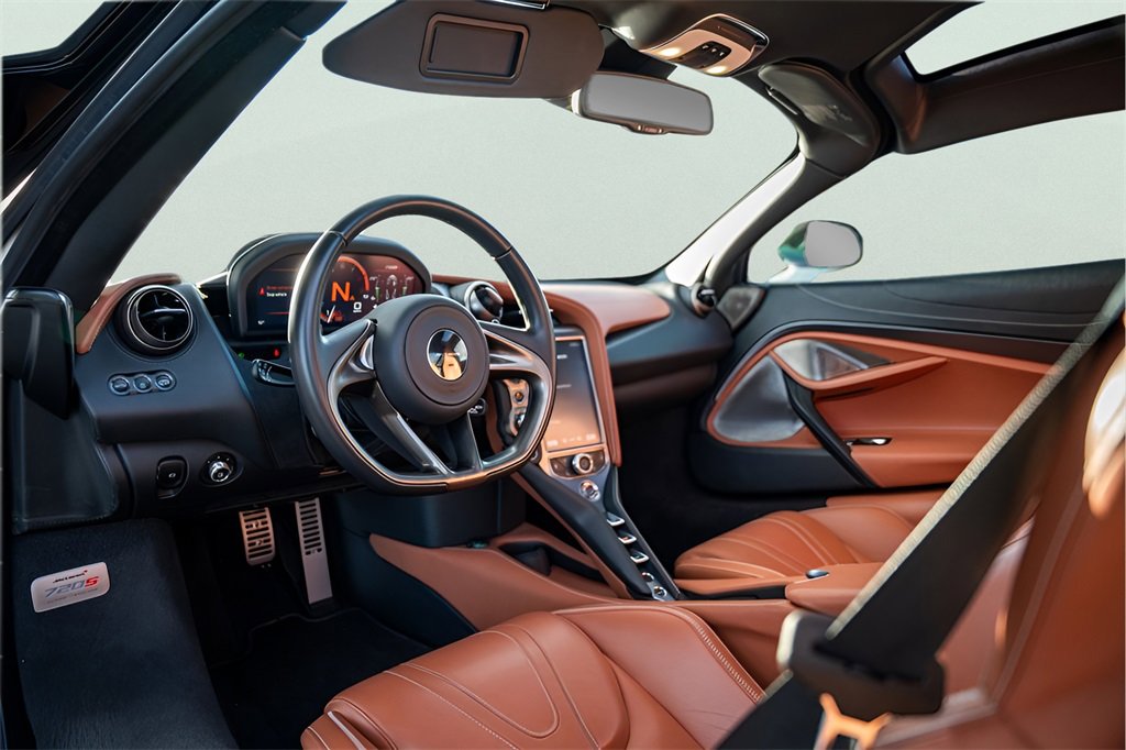 Used 2018 McLaren 720S image 35