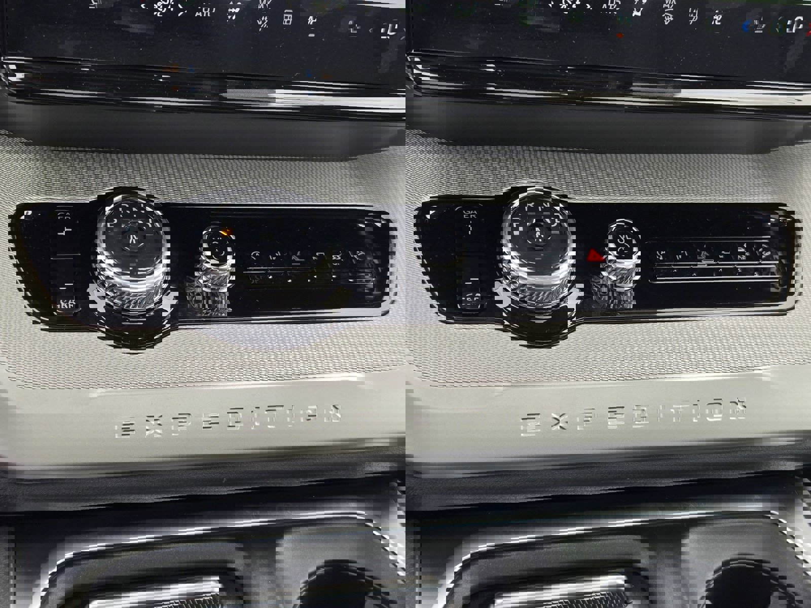 New 2025 Ford Expedition Max Active image 12