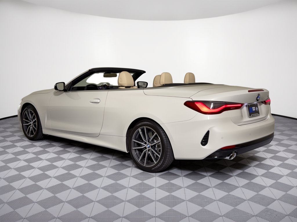 New 2027 BMW 430i Convertible w/ Convenience Package RWD image 3