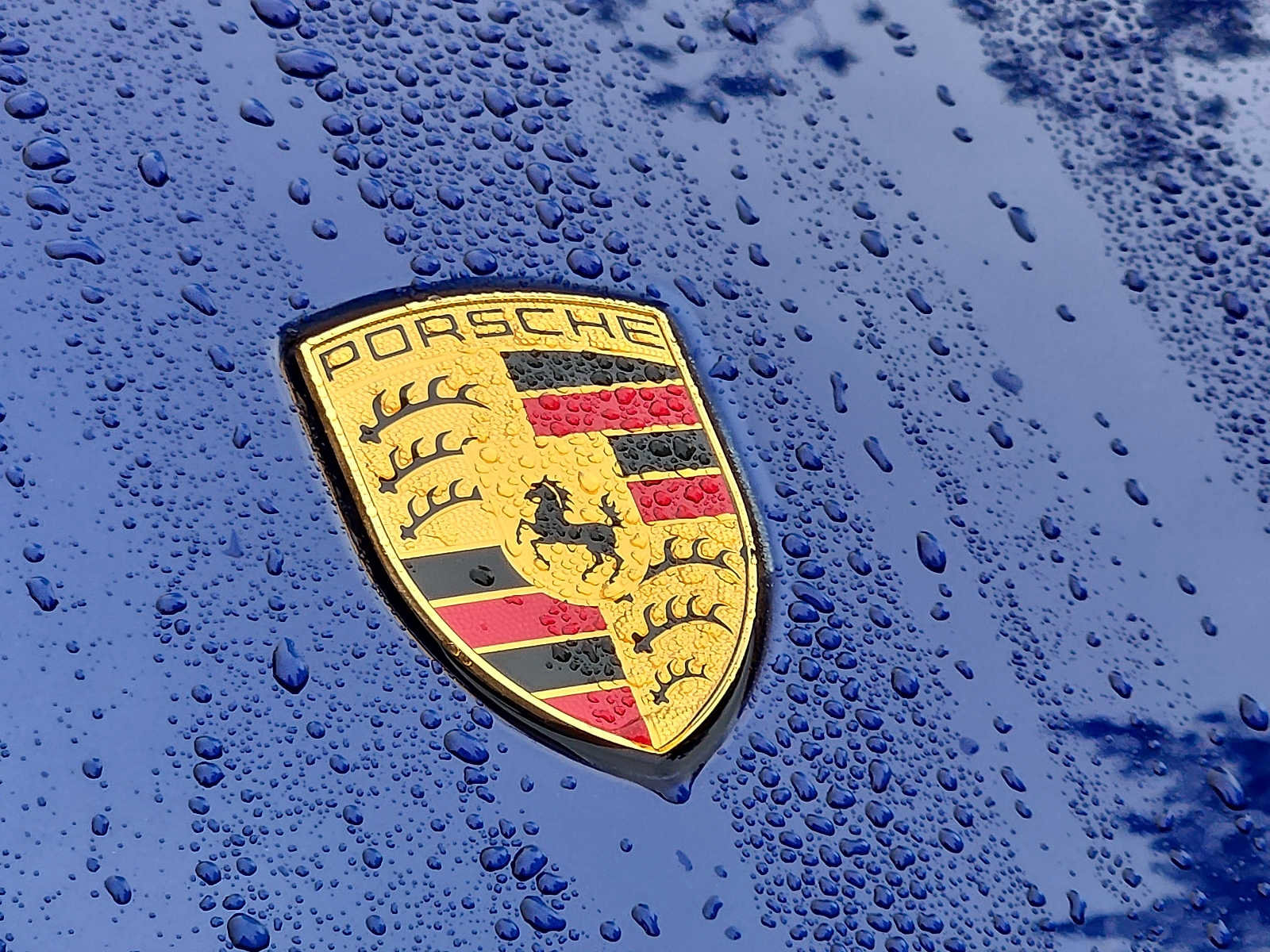 Used 2023 Porsche Macan AWD/4WD image 30