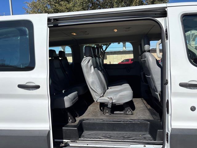 Used 2018 Ford Transit 350 XL image 20