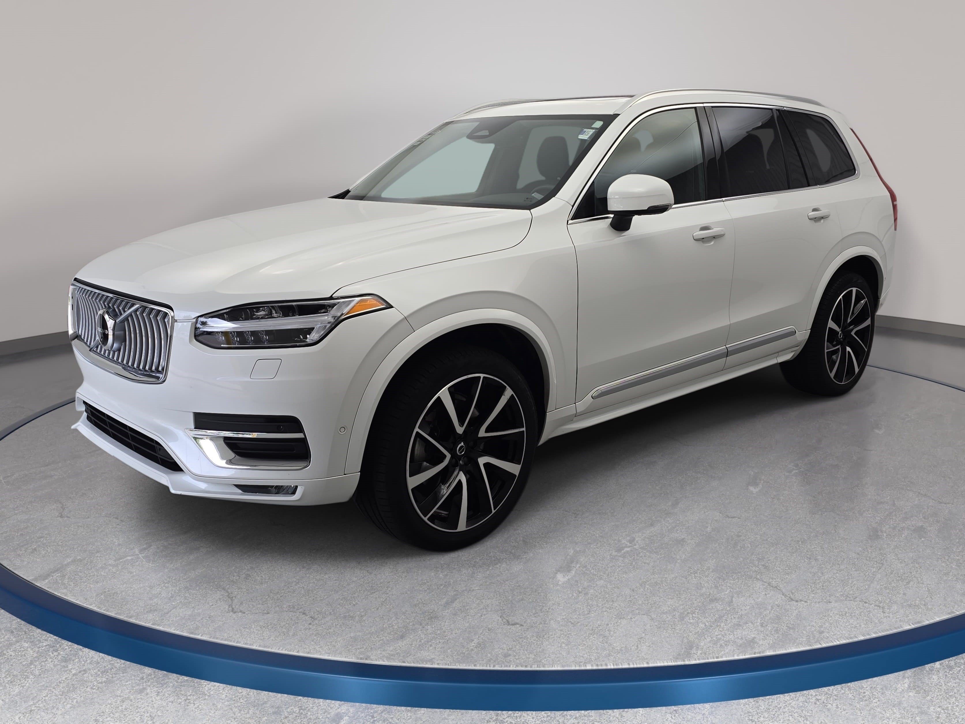 Used 2023 Volvo XC90 B5 Plus w/ Protection Package