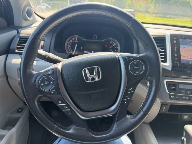 Used 2017 Honda Ridgeline RTL-T image 19