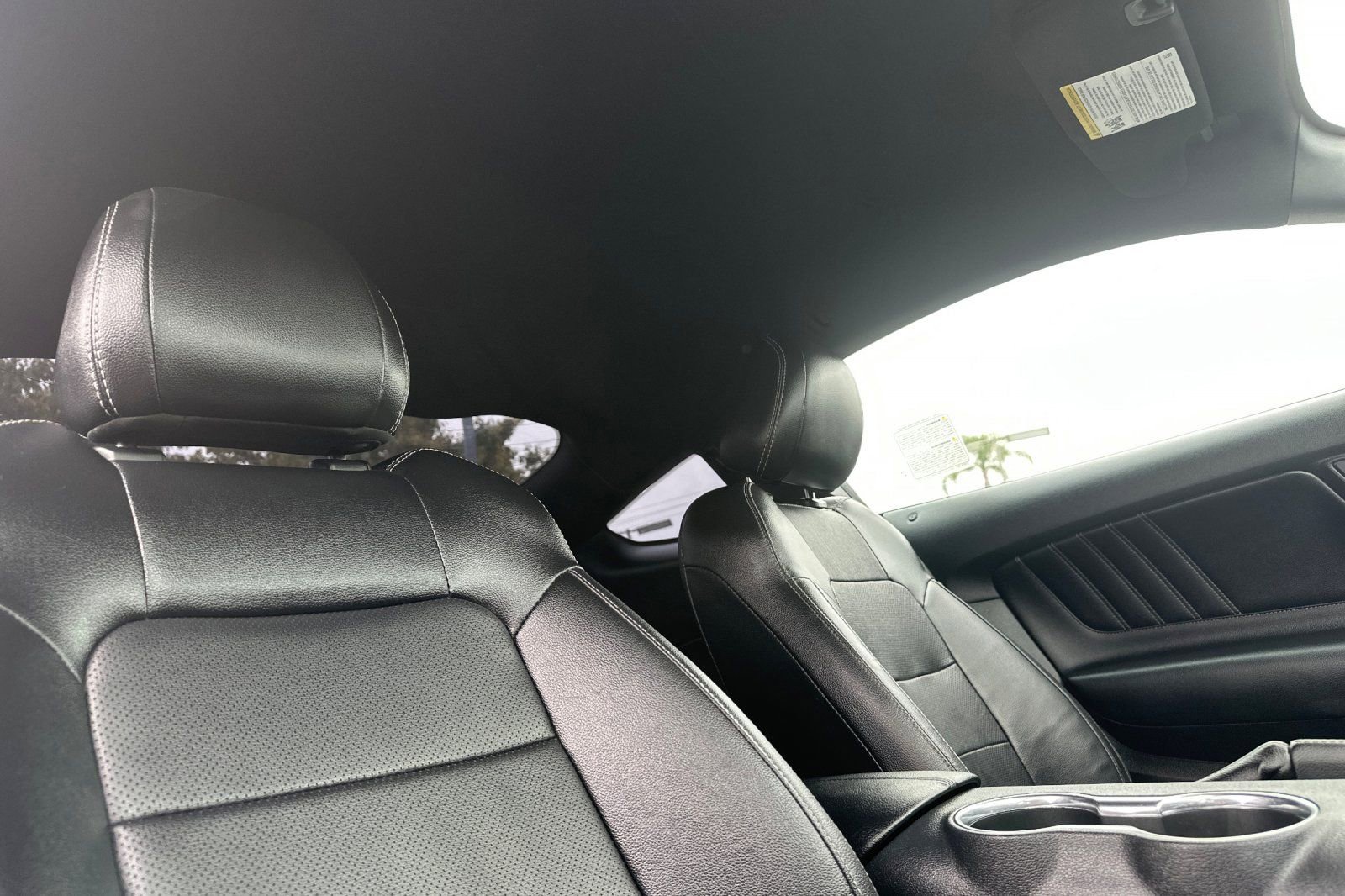 Used 2022 Ford Mustang Premium image 16