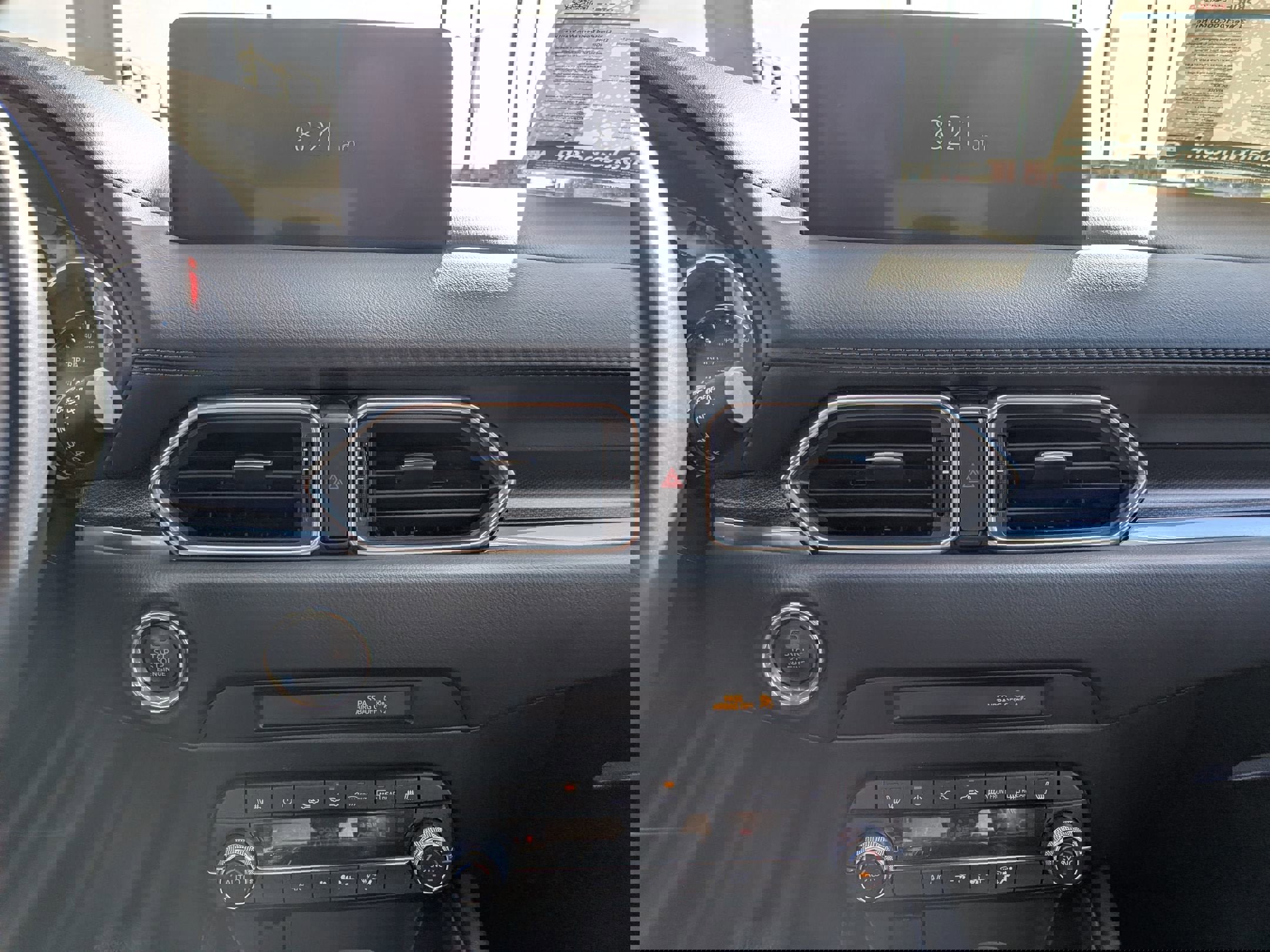 Used 2023 MAZDA CX-5 Carbon Edition image 19