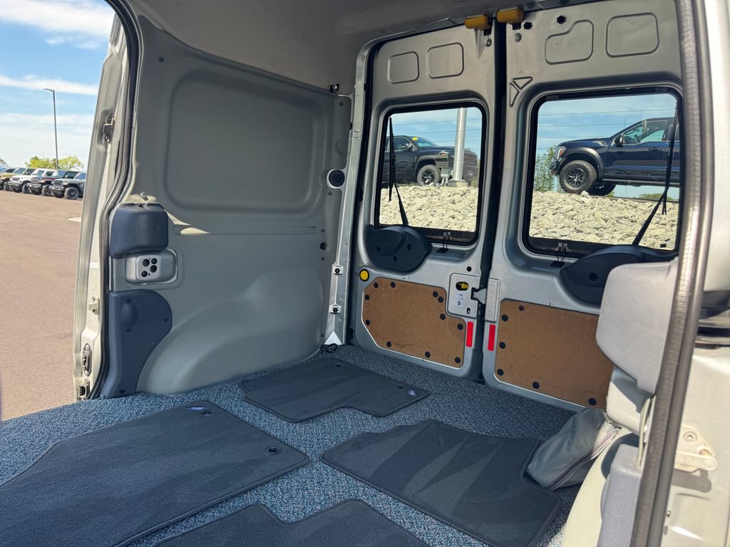 Used 2010 Ford Transit Connect XLT FWD image 30