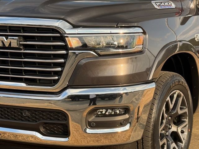 New 2026 RAM 1500 Laramie AWD/4WD image 11