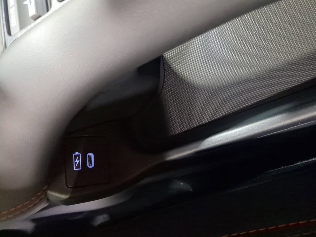 New 2025 Honda HR-V Sport image 33