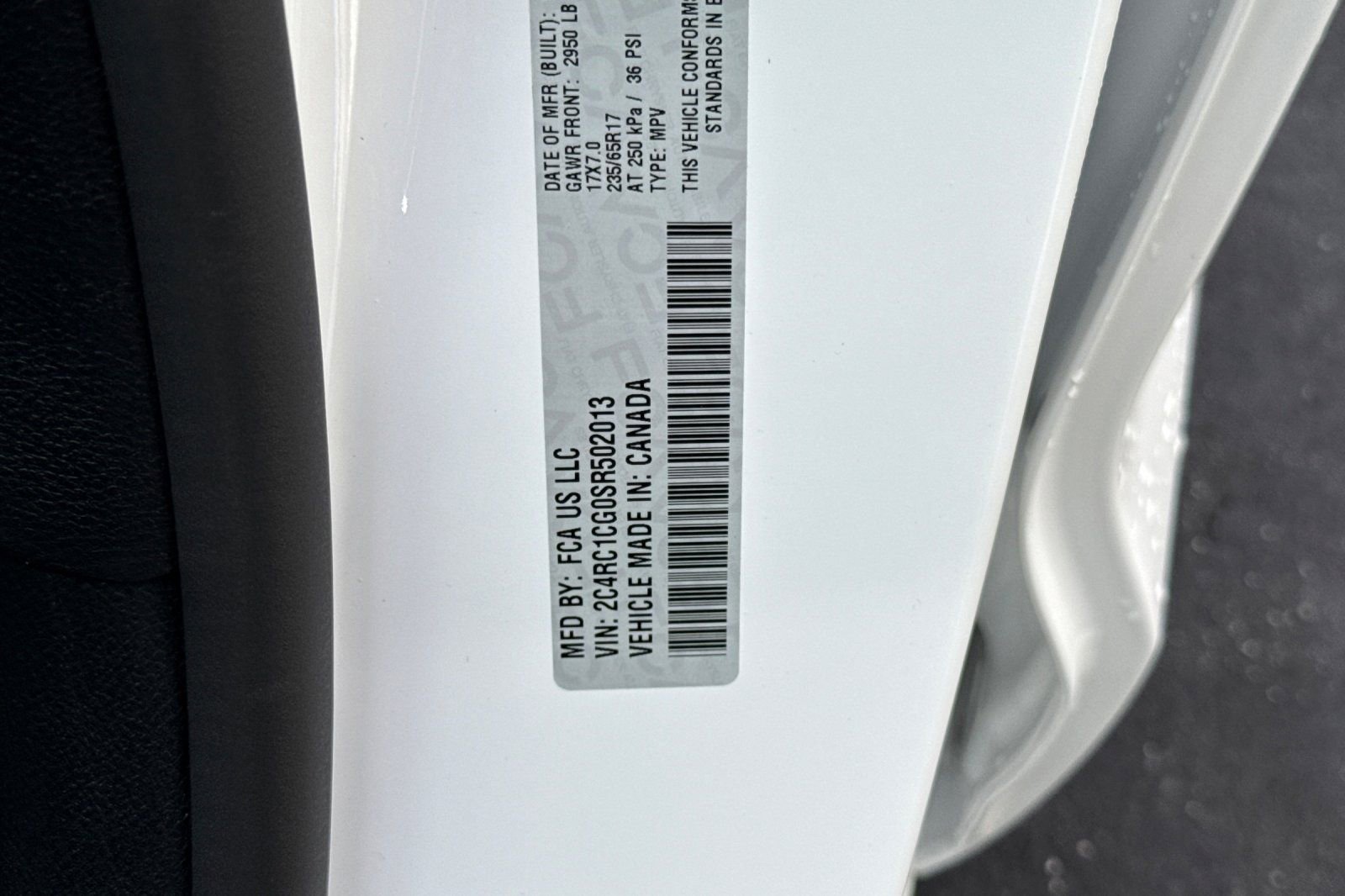 Used 2025 Chrysler Voyager LX image 28