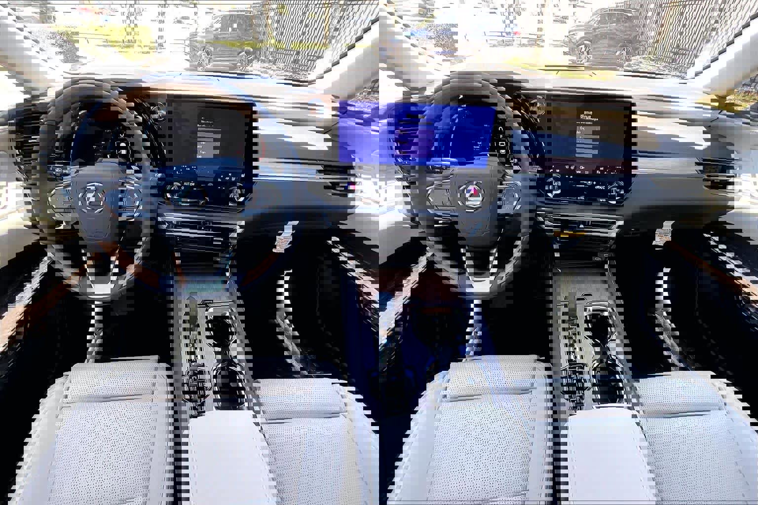 New 2026 Lexus RX 350 FWD image 8