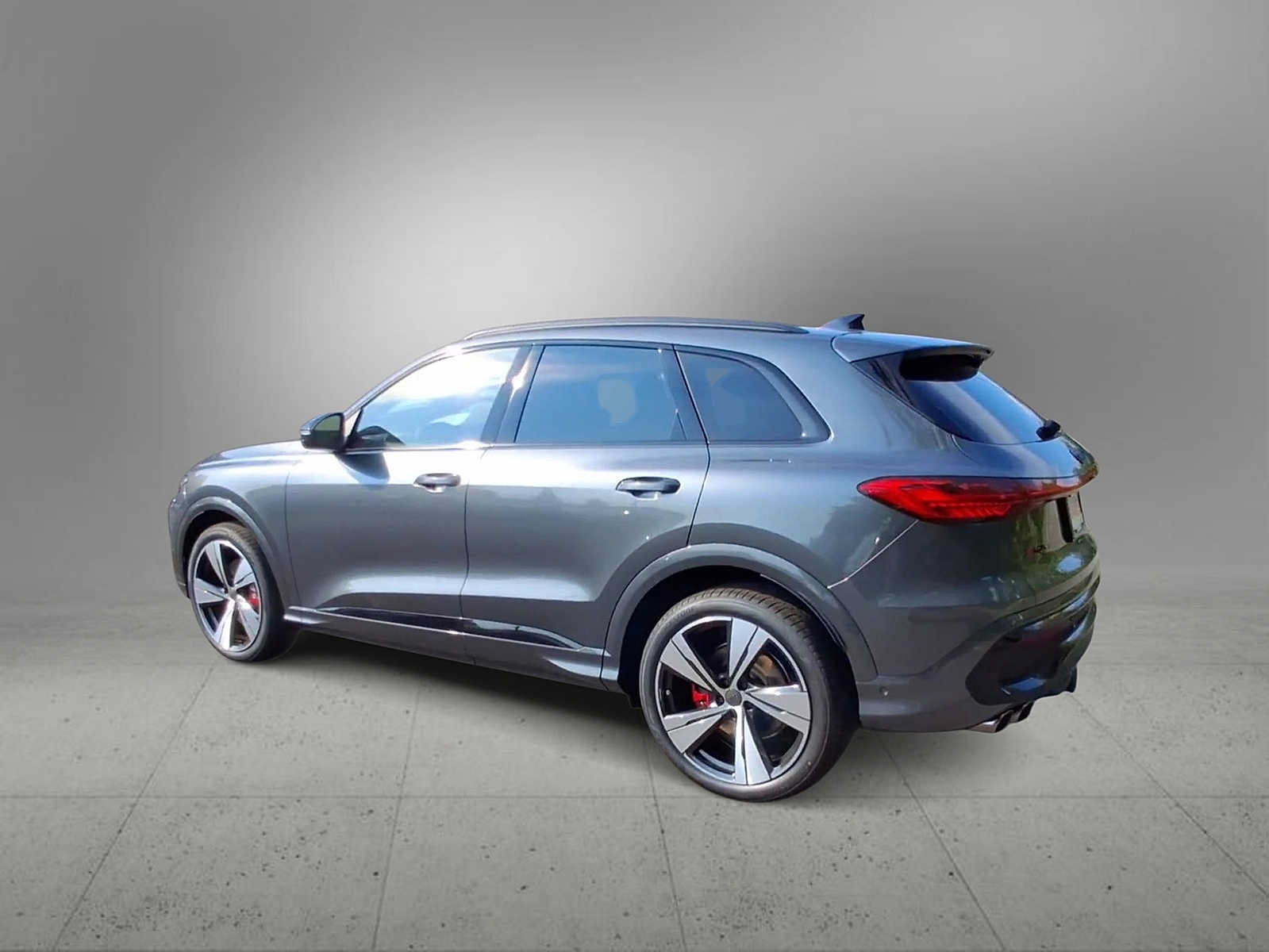 New 2026 Audi SQ5 Prestige AWD/4WD image 6