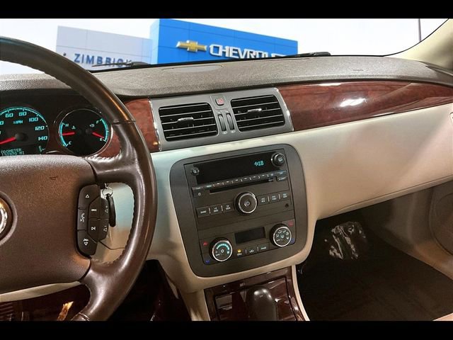 Used 2010 Buick Lucerne CXL image 9