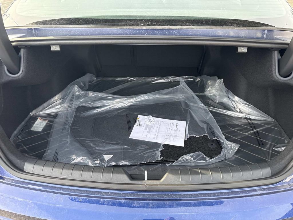 New 2026 Kia K5 GT-Line image 4