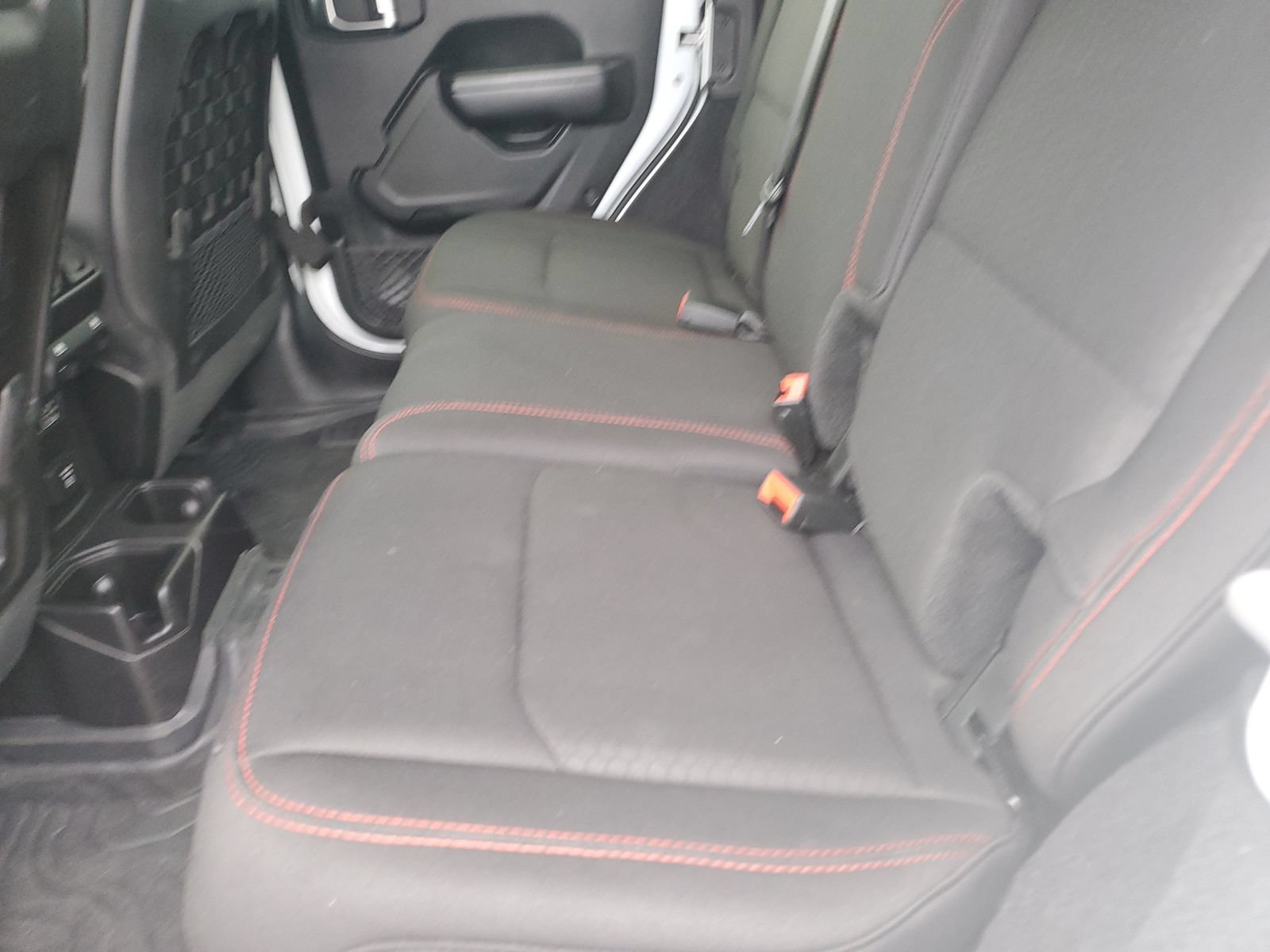 Used 2019 Jeep Wrangler Unlimited Rubicon AWD/4WD image 13