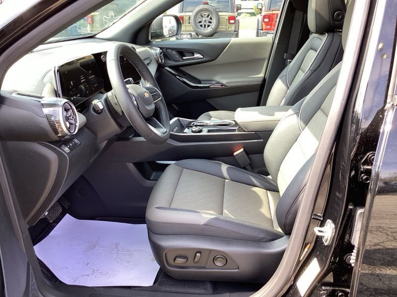 New 2026 Chevrolet Equinox LT w/ Convenience Package II image 27