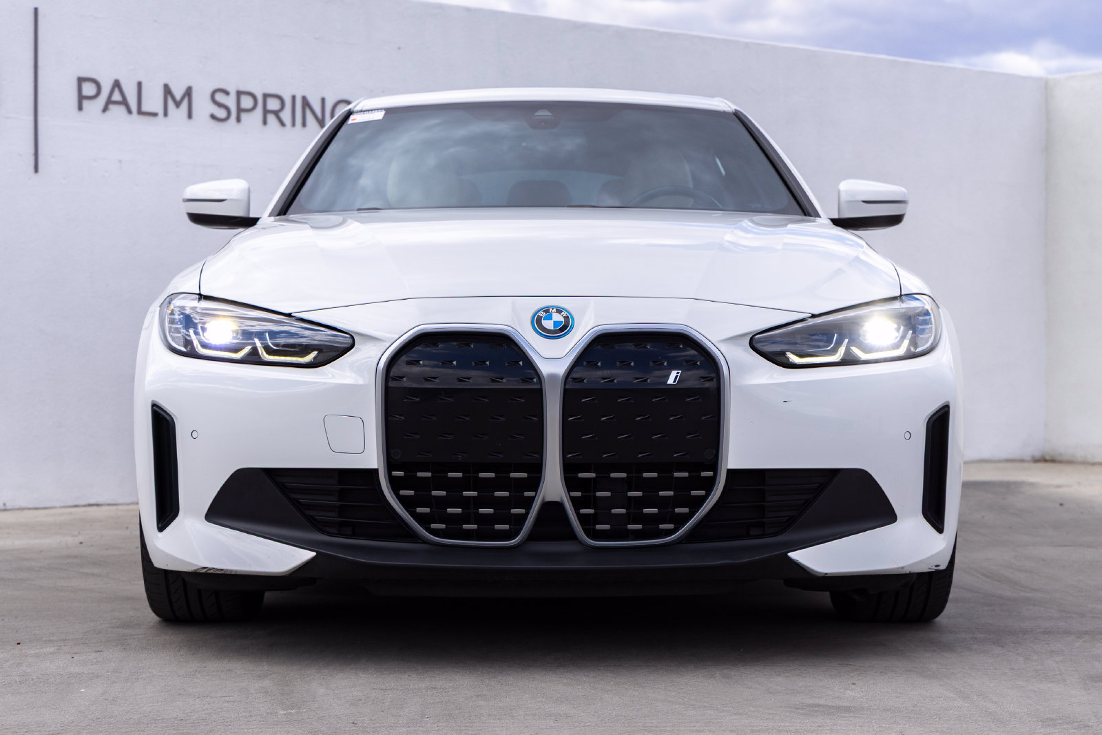 Certified 2023 BMW i4 eDrive40 RWD image 4