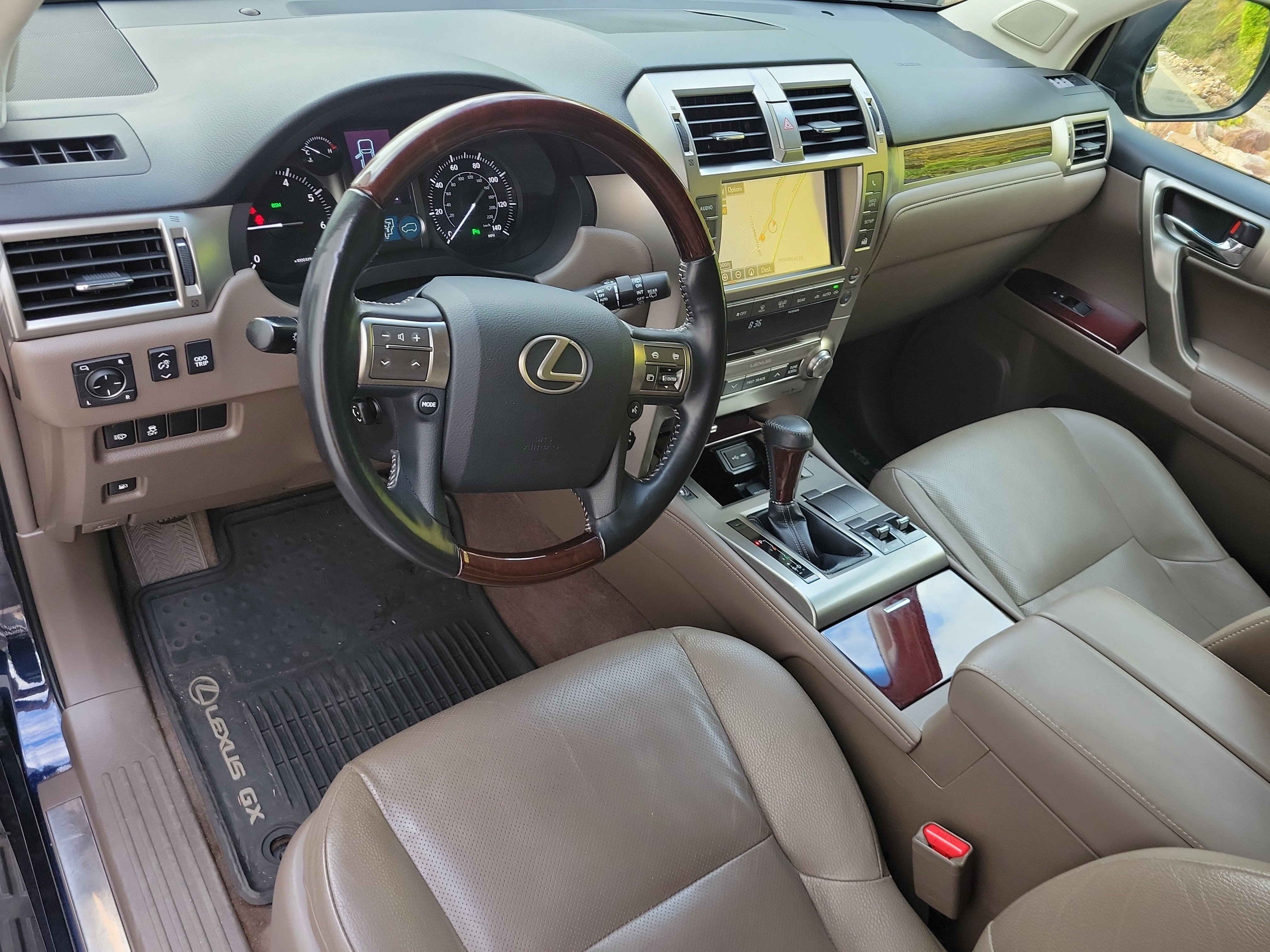 Used 2019 Lexus GX 460 image 13