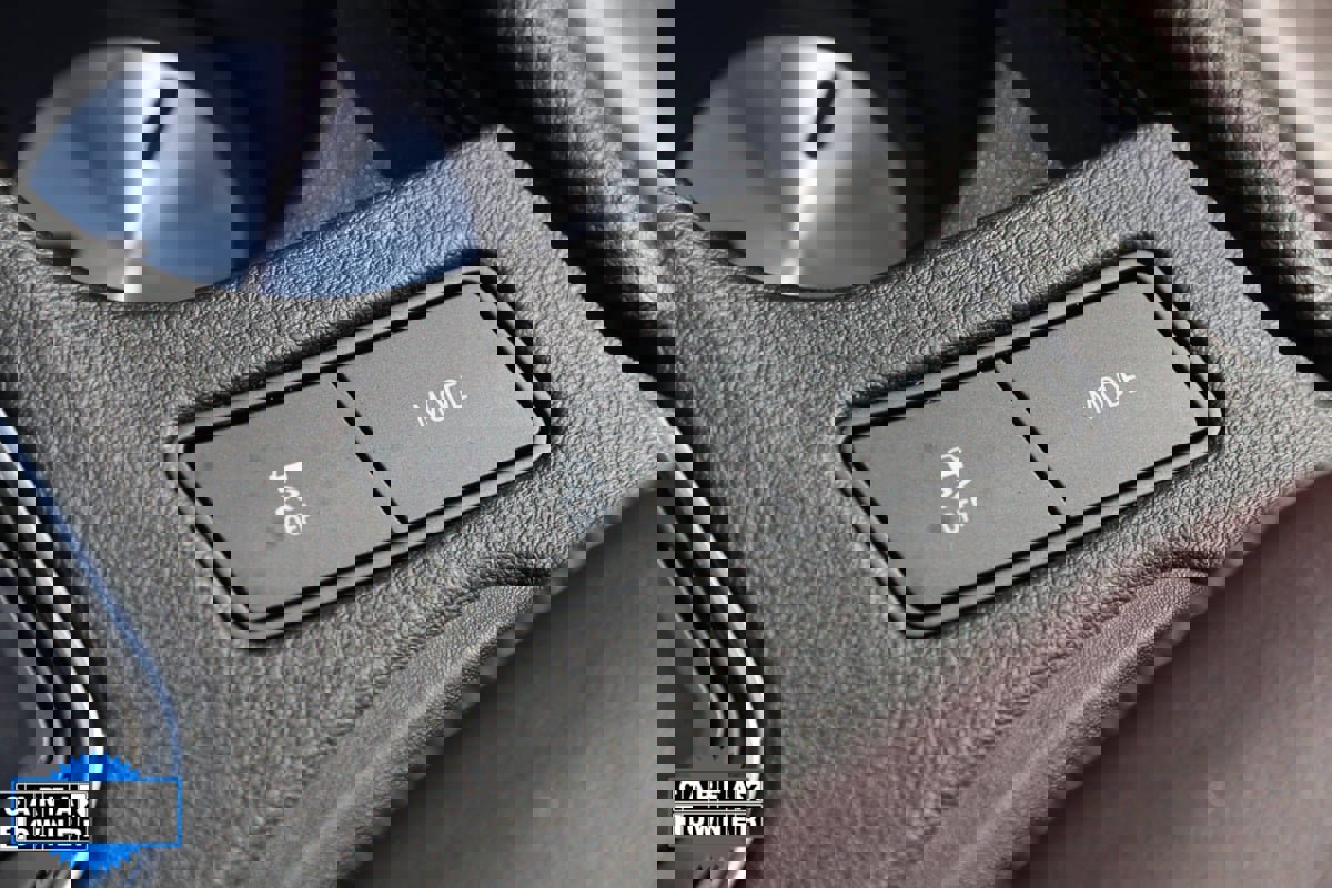 Used 2023 Cadillac XT6 Premium Luxury image 33