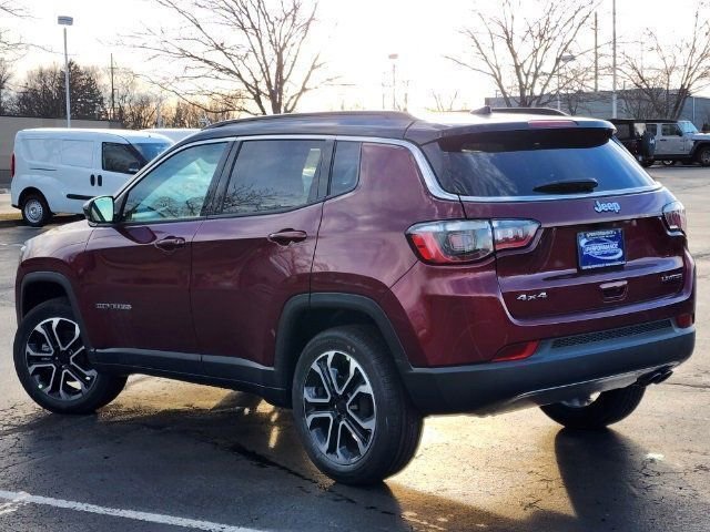 Used 2022 Jeep Compass Limited w/ Sun and Sound Group image 19