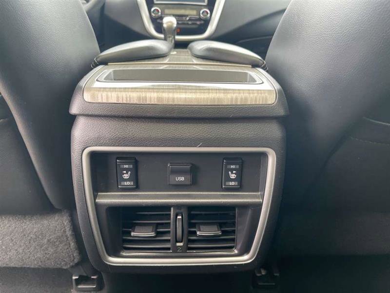 Used 2015 Nissan Murano Platinum w/ Platinum Technology Package AWD/4WD image 18