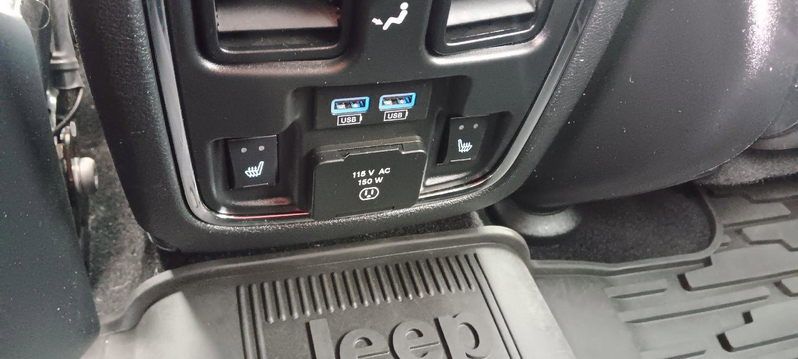 Used 2020 Jeep Grand Cherokee Overland image 7