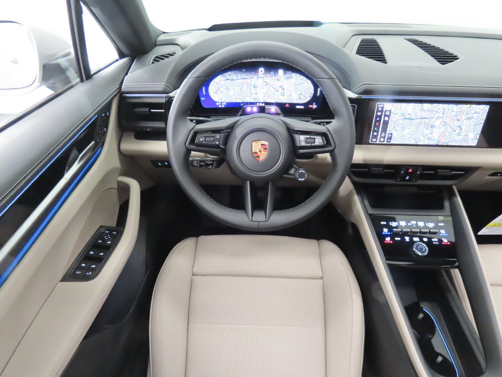 New 2026 Porsche Macan Electric RWD image 17