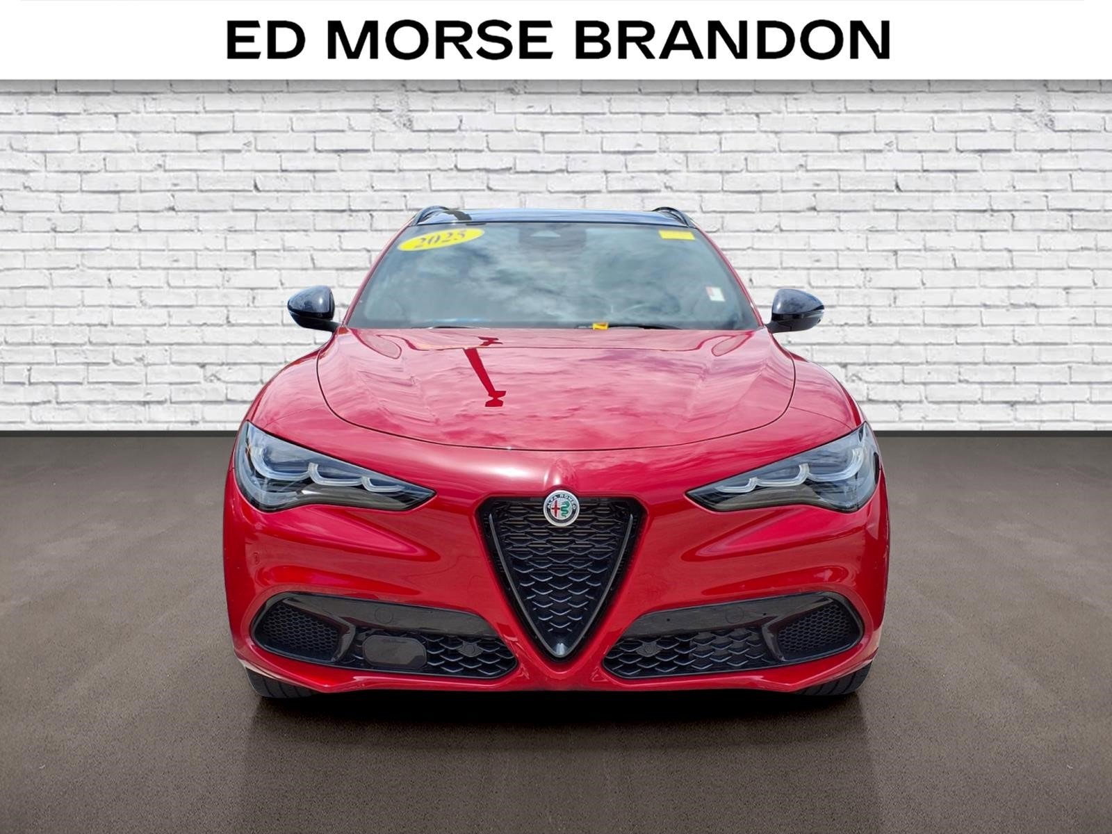 Used 2025 Alfa Romeo Stelvio Tributo Italiano w/ Driving Assist Package AWD/4WD image 2