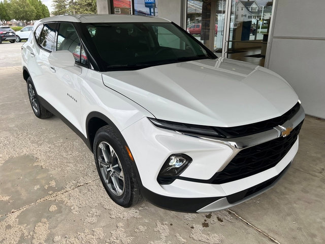 Used 2025 Chevrolet Blazer LT image 5